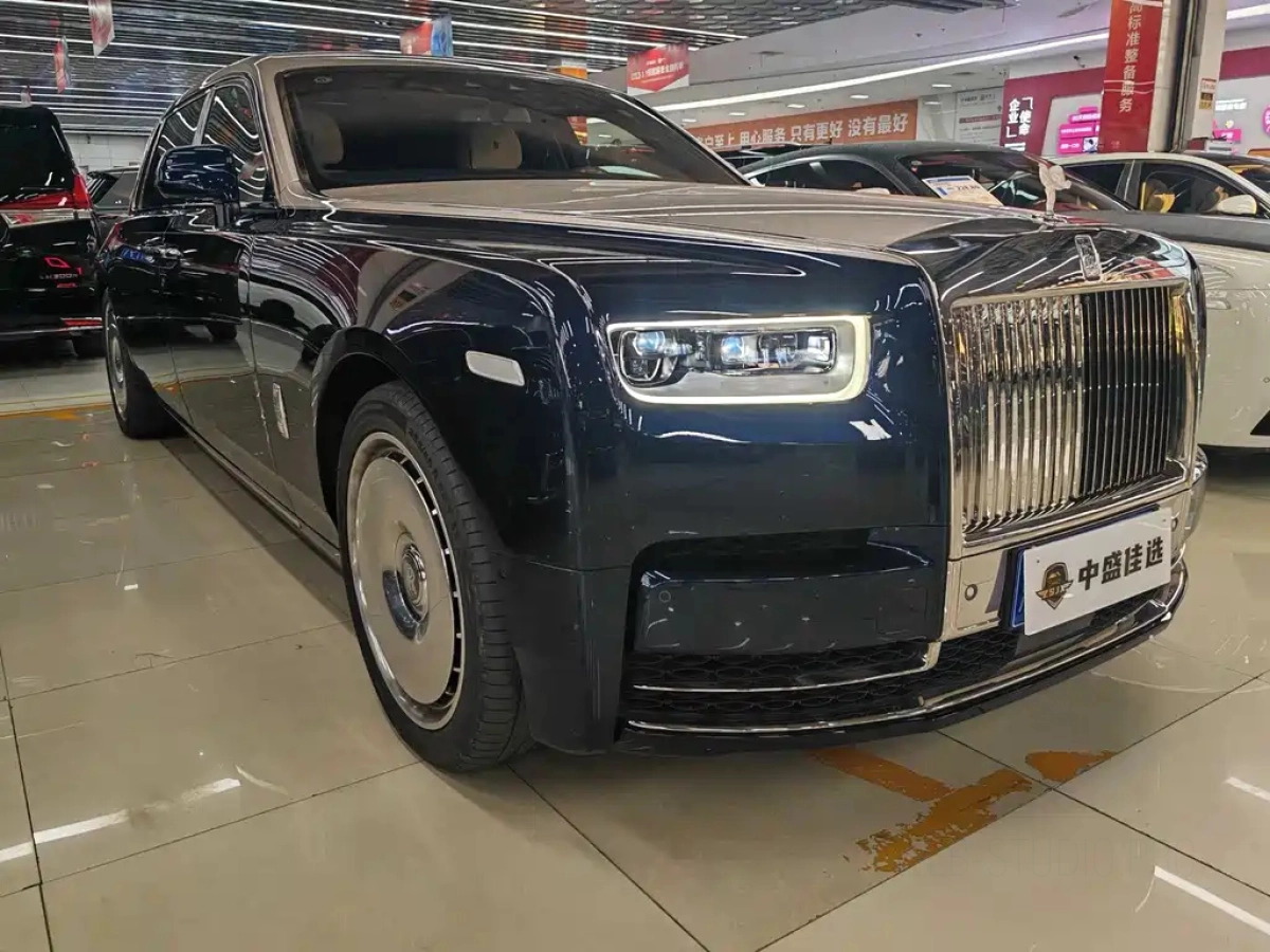 ROLLS ROYCE PHANTOM