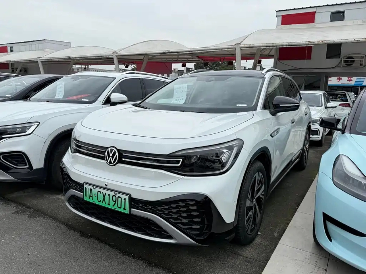 VOLKSWAGEN ID.6 CROZZ