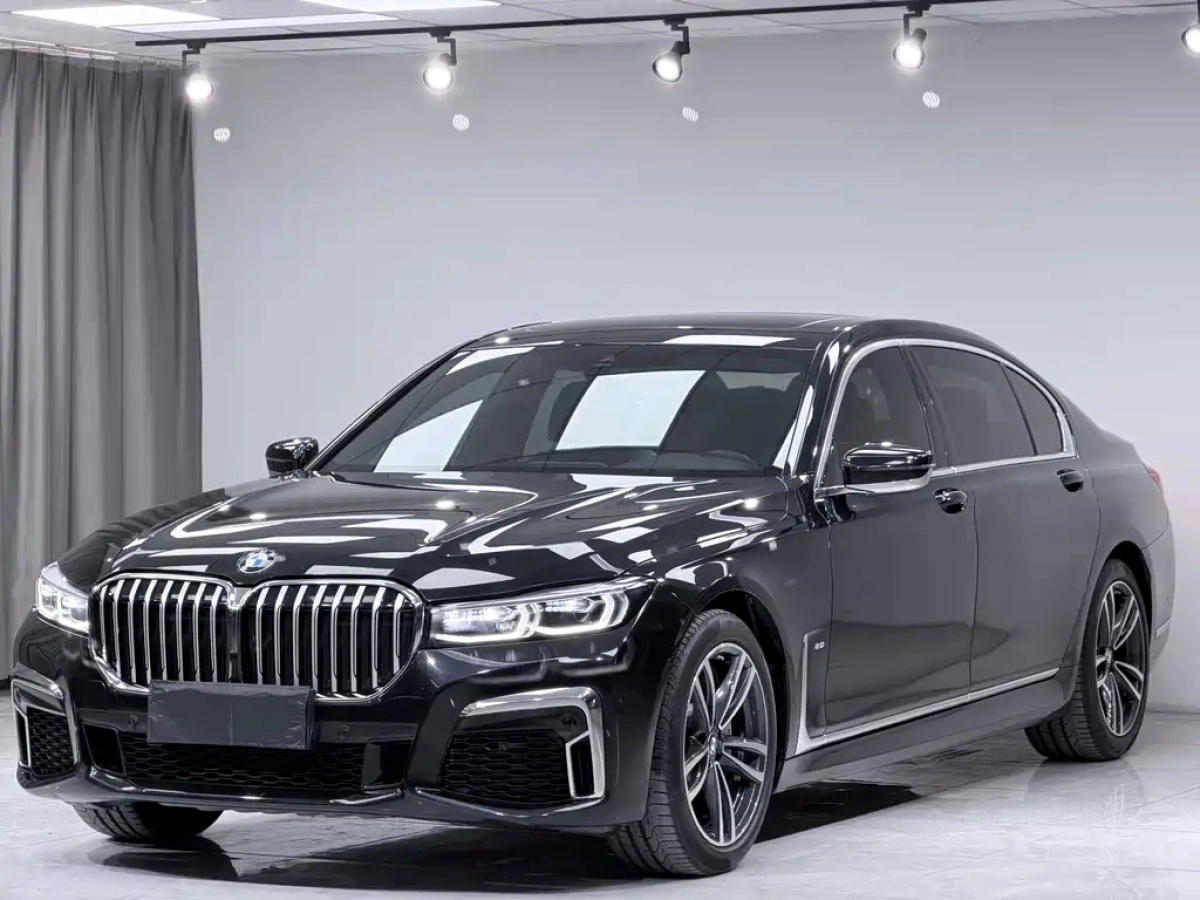 BMW 7-SERIES