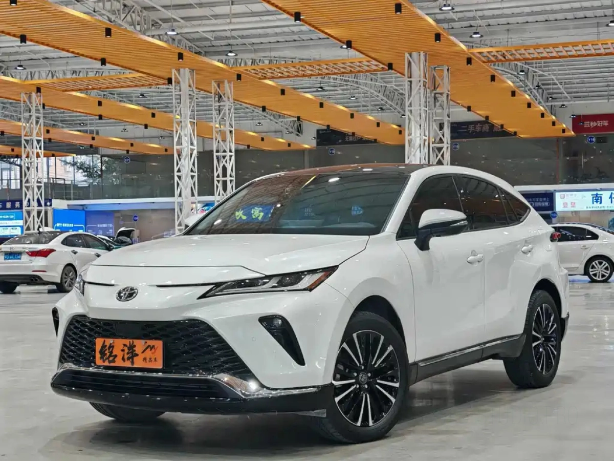 TOYOTA VENZA  2023