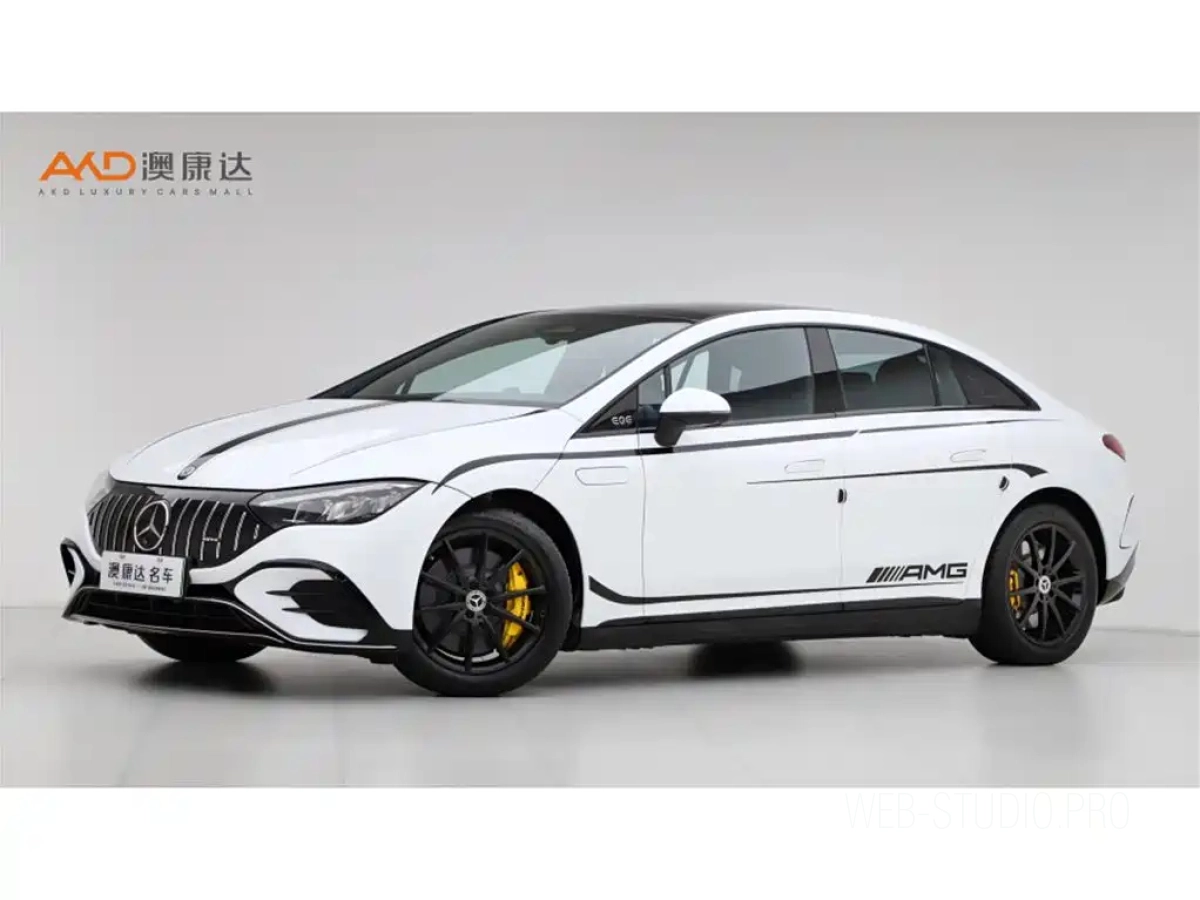 MERCEDES BENZ EQE  2024