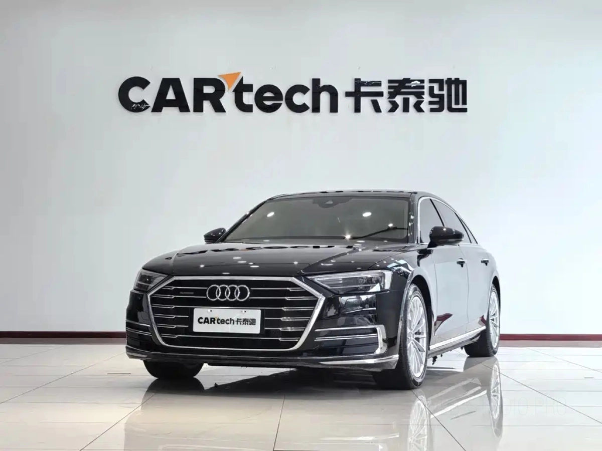 AUDI A8  2019