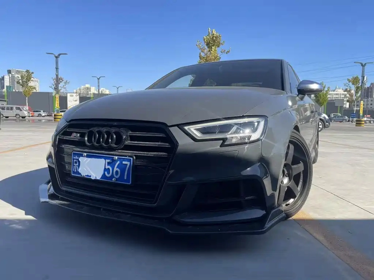 AUDI S3  2019