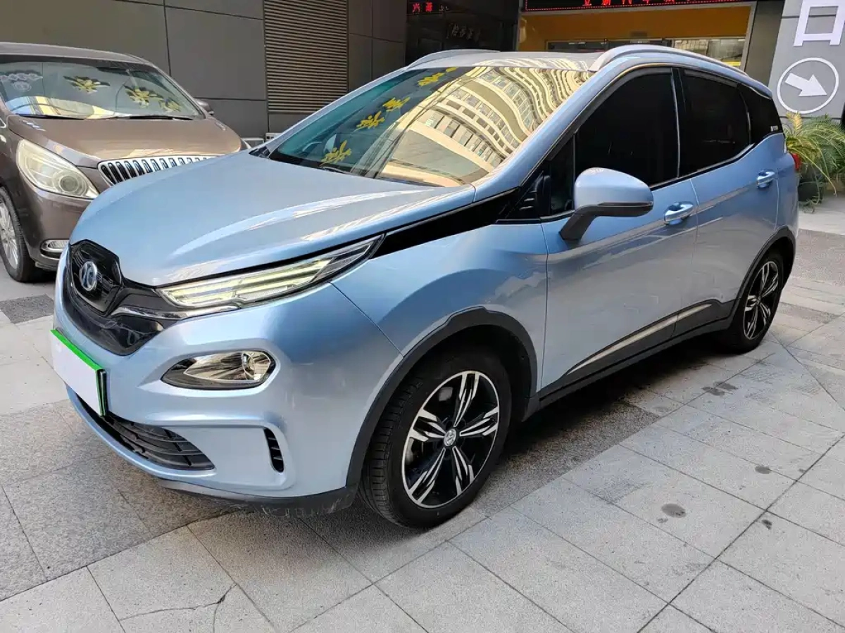 BAIC EX3  2021