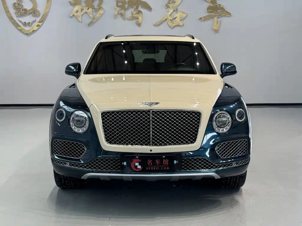 BENTLEY BENTAYGA  2019