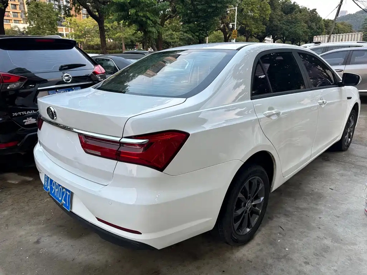 BYD QIN