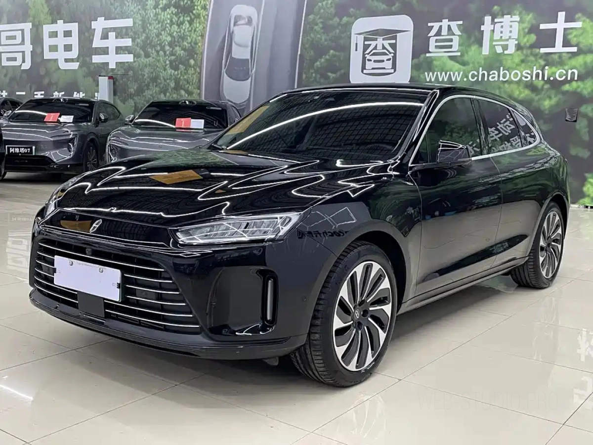 HUAWEI HARMON AITO M5  2022