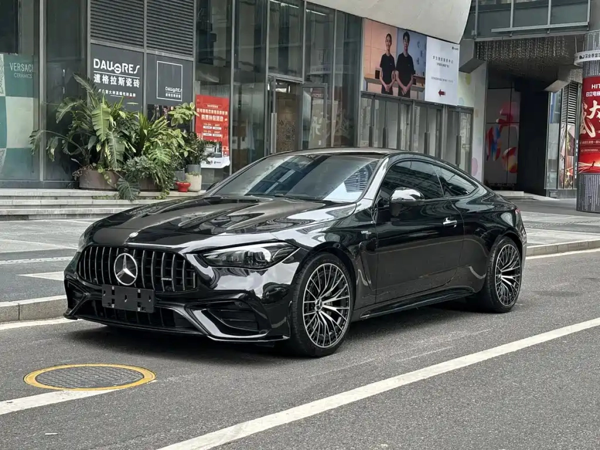 MERCEDES BENZ CLE AMG  2025