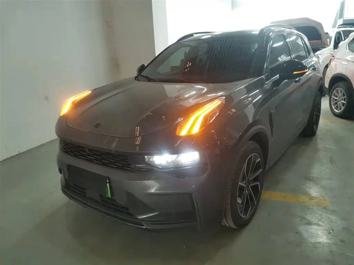 LYNK&CO 01 NEW ENERGY