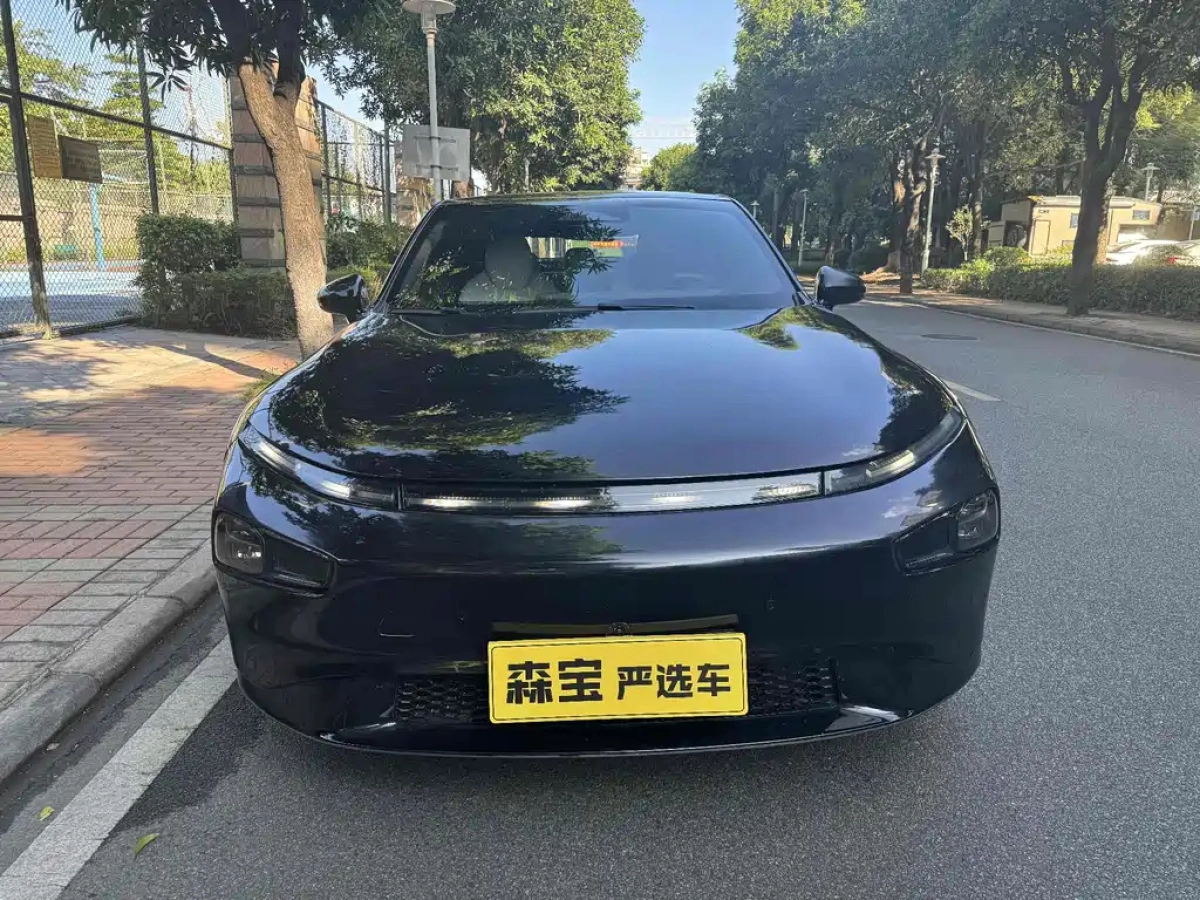 XPENG MOTORS P7