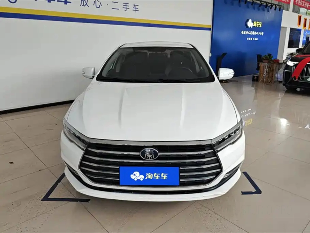BYD QIN