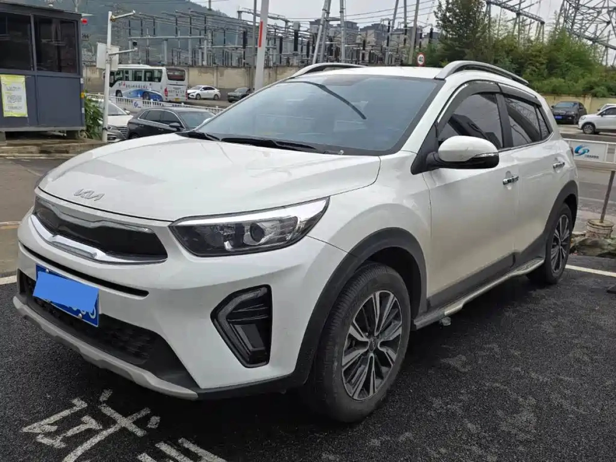KIA KX1