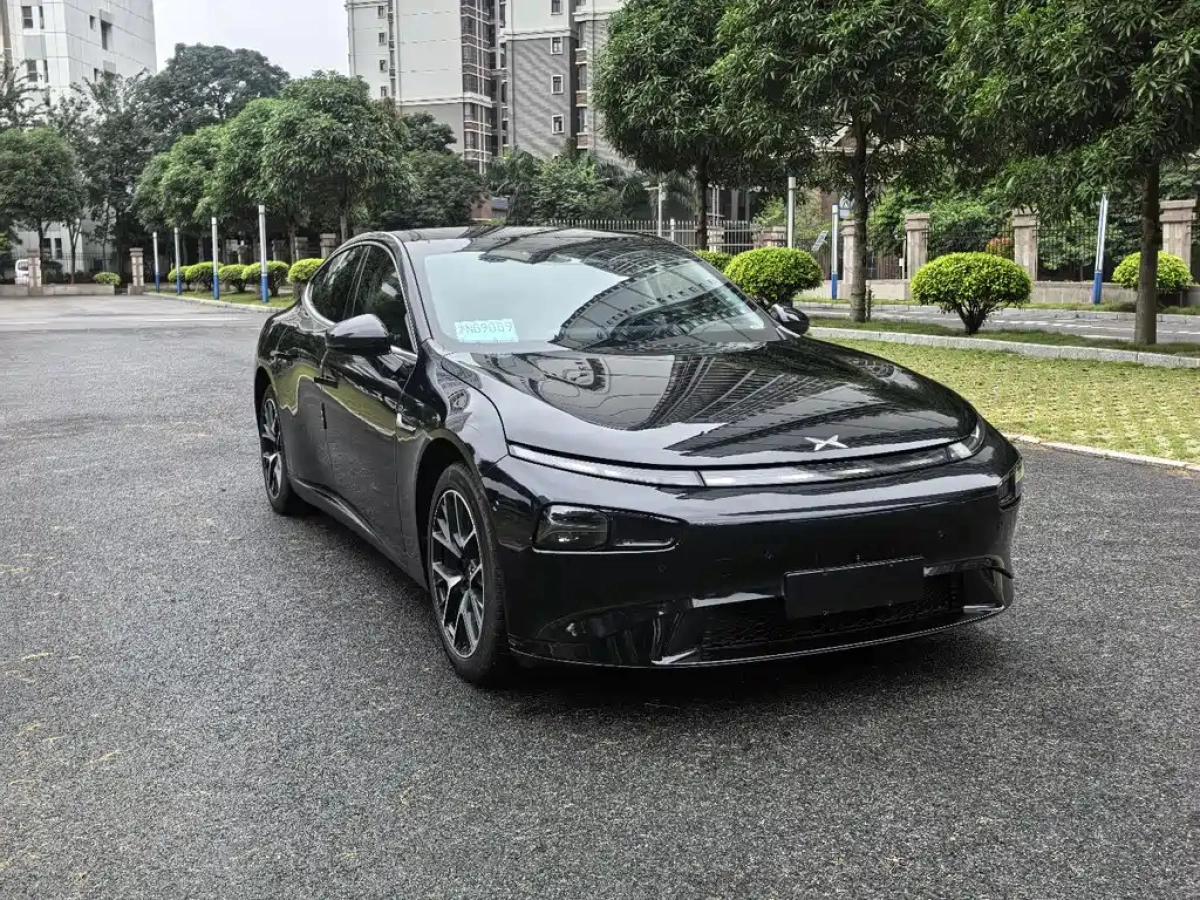 XPENG MOTORS P7