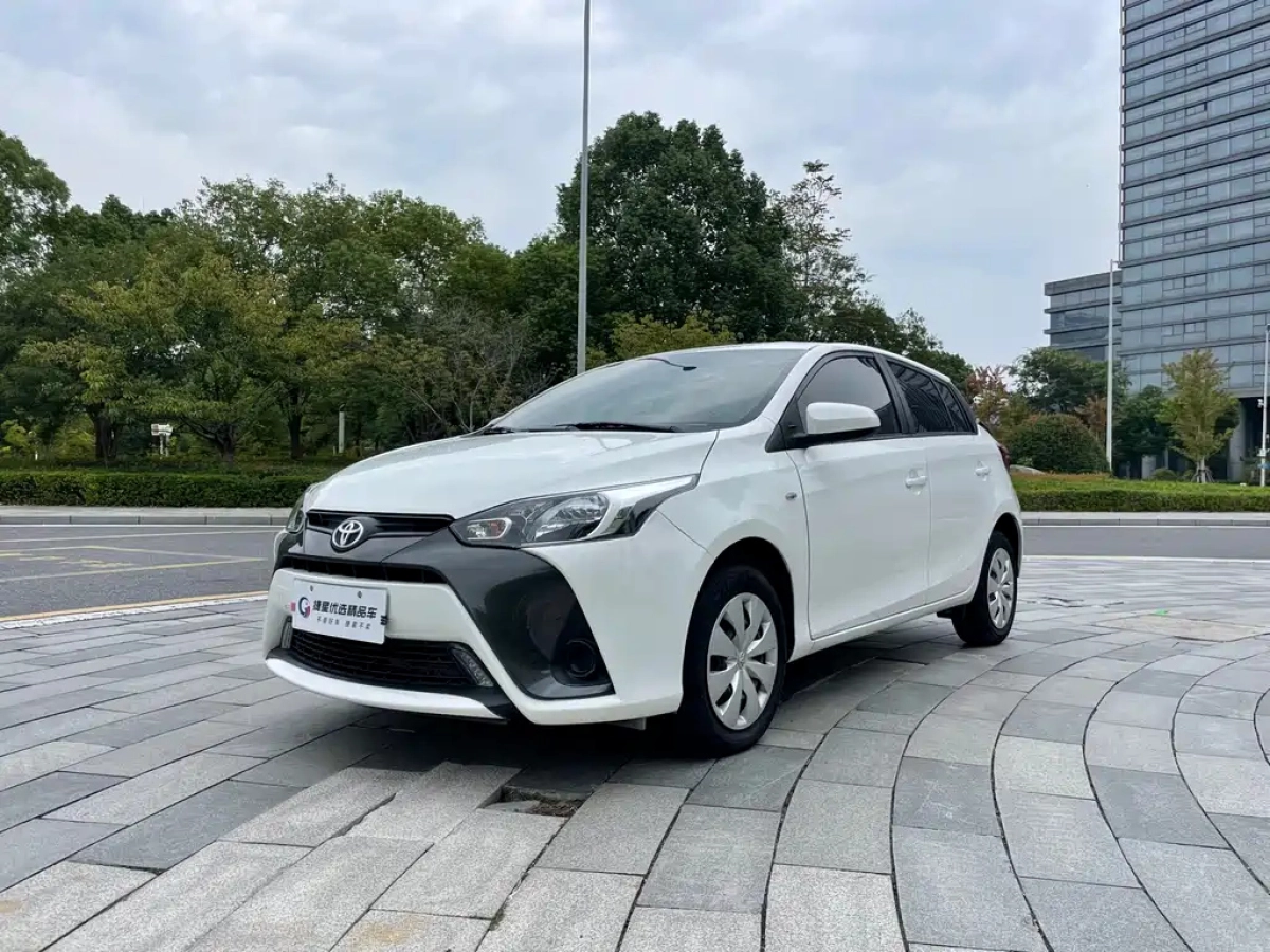 TOYOTA YARIS L DAZZLING  2021