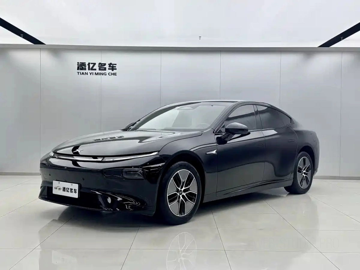 XPENG MOTORS P7
