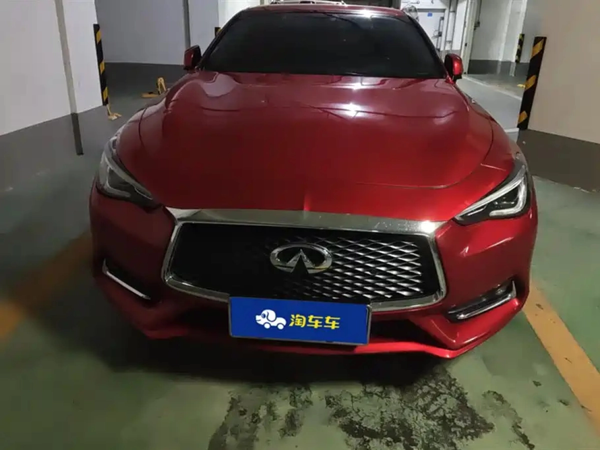 INFINITI Q60