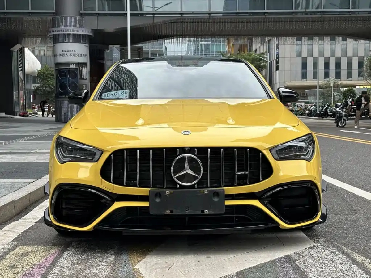 MERCEDES BENZ CLA AMG