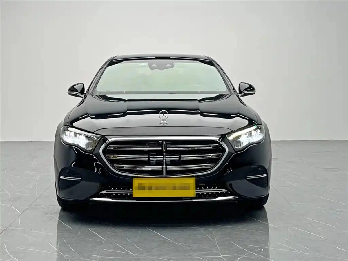 MERCEDES BENZ E-CLASS