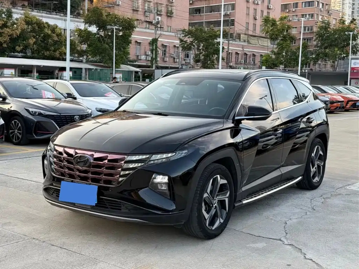 HYUNDAI TUCSON  2021