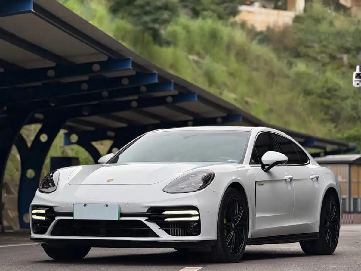 PORSCHE PANAMERA NEW ENERGY