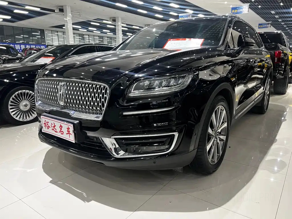 LINCOLN NAVIGATOR IMPORT  2020