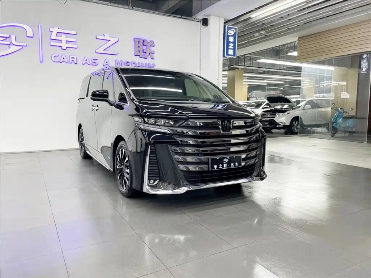 TOYOTA VELLFIRE