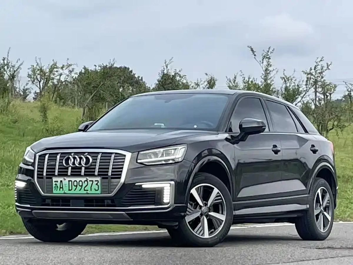 AUDI Q2L E-TRON  2021
