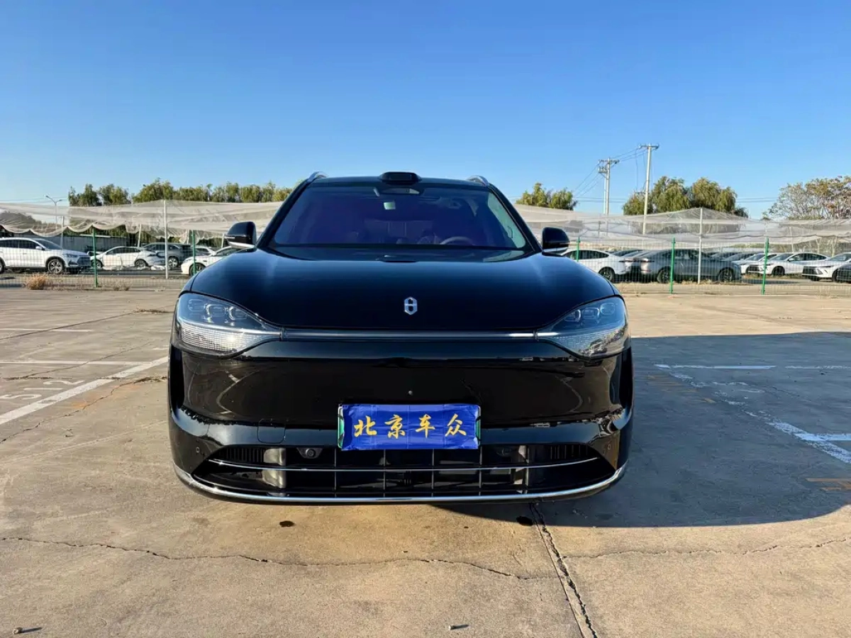 HUAWEI HARMON AITO M9