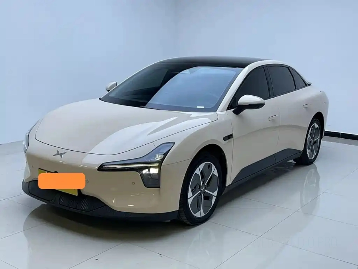 XPENG MOTORS MONA M03