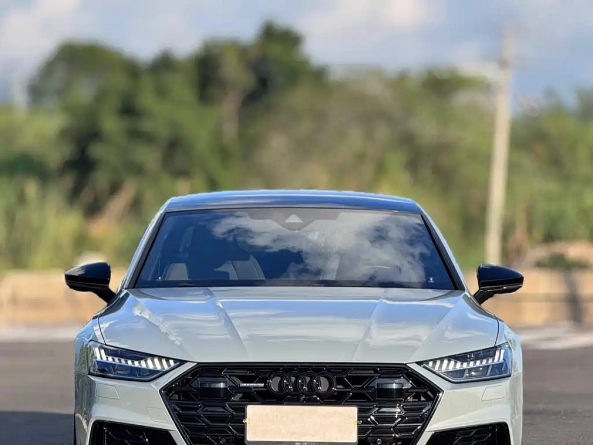 AUDI A7L