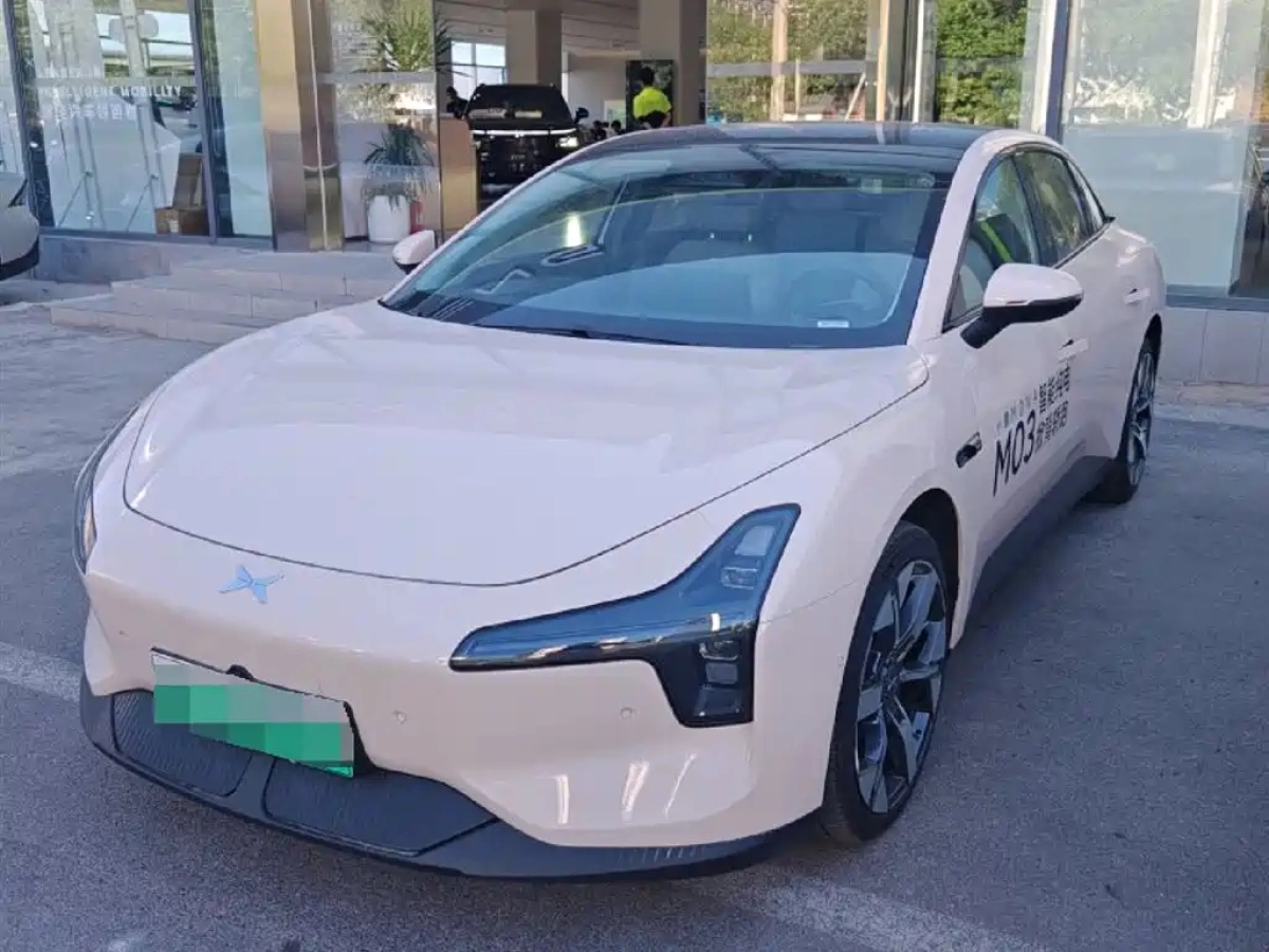 XPENG MOTORS MONA M03