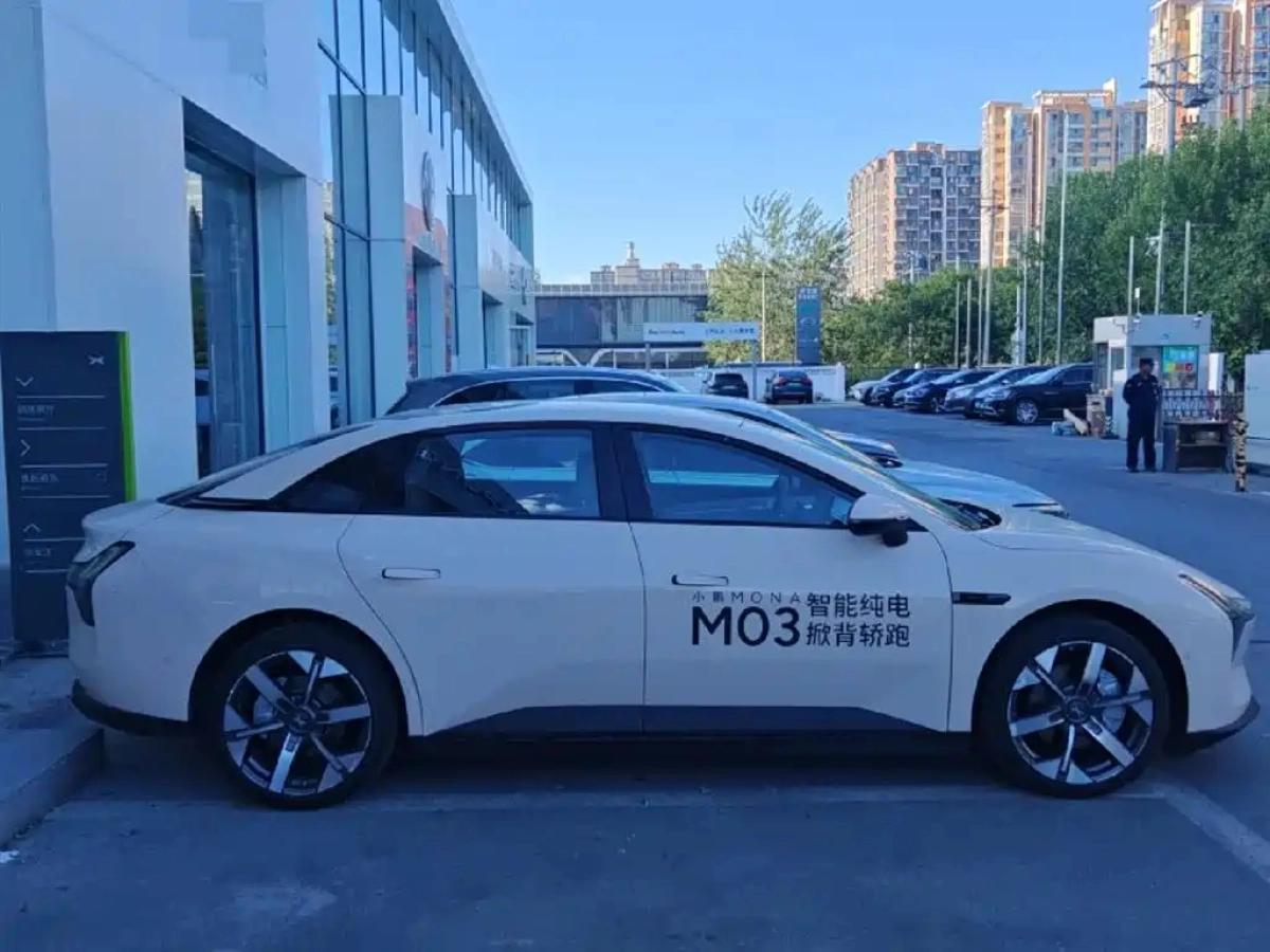 XPENG MOTORS MONA M03