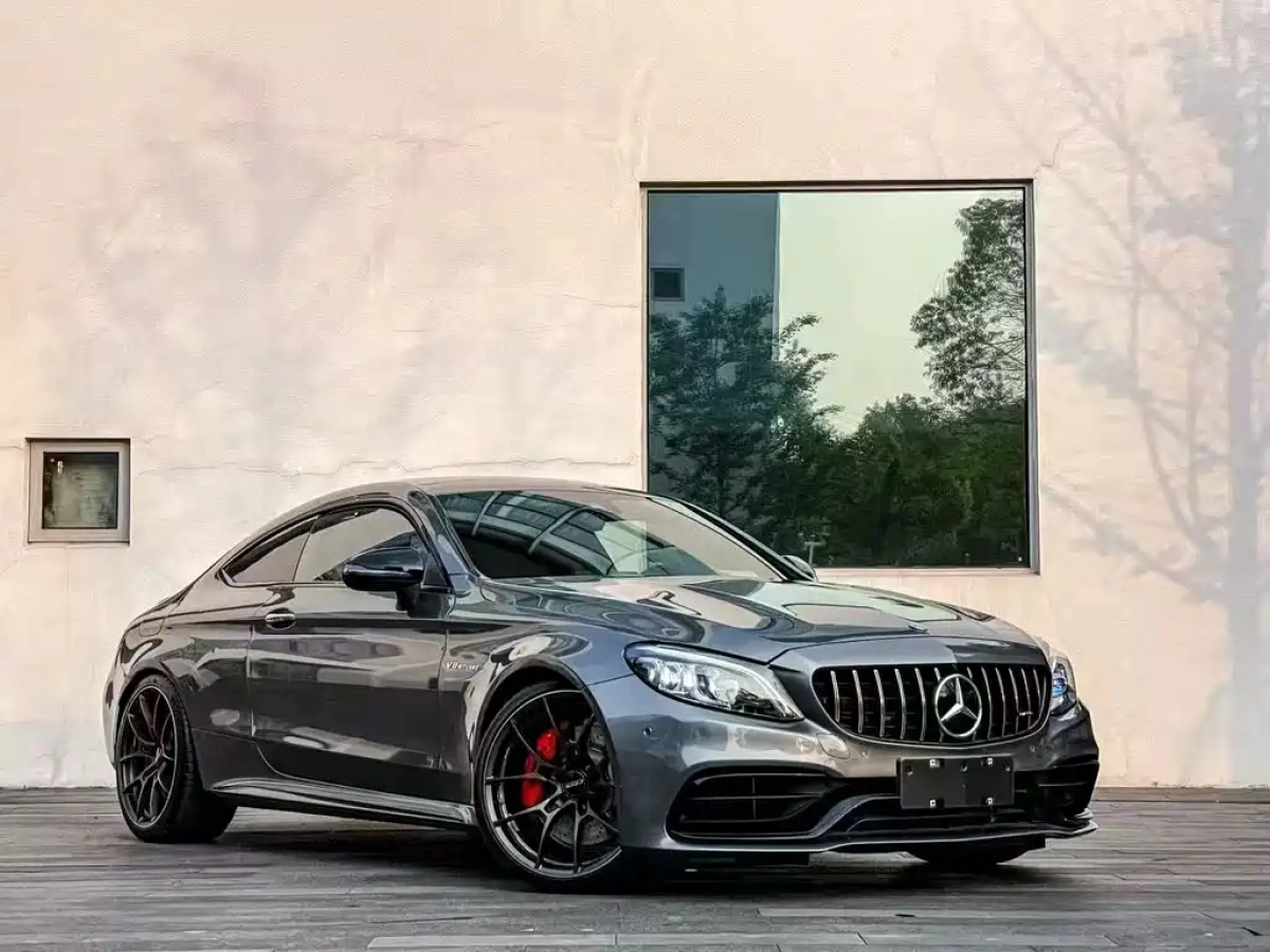 MERCEDES BENZ C-CLASS AMG  2019