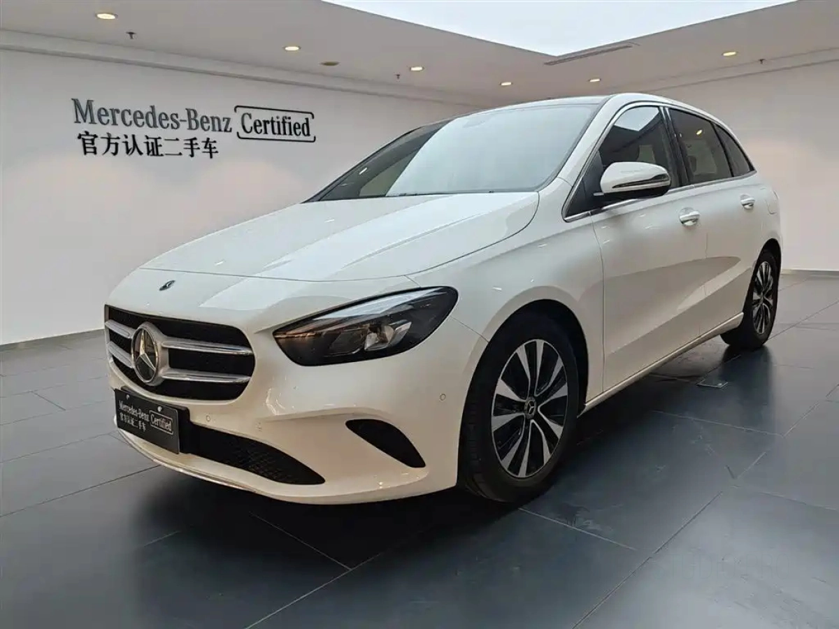 MERCEDES BENZ B-CLASS  2022