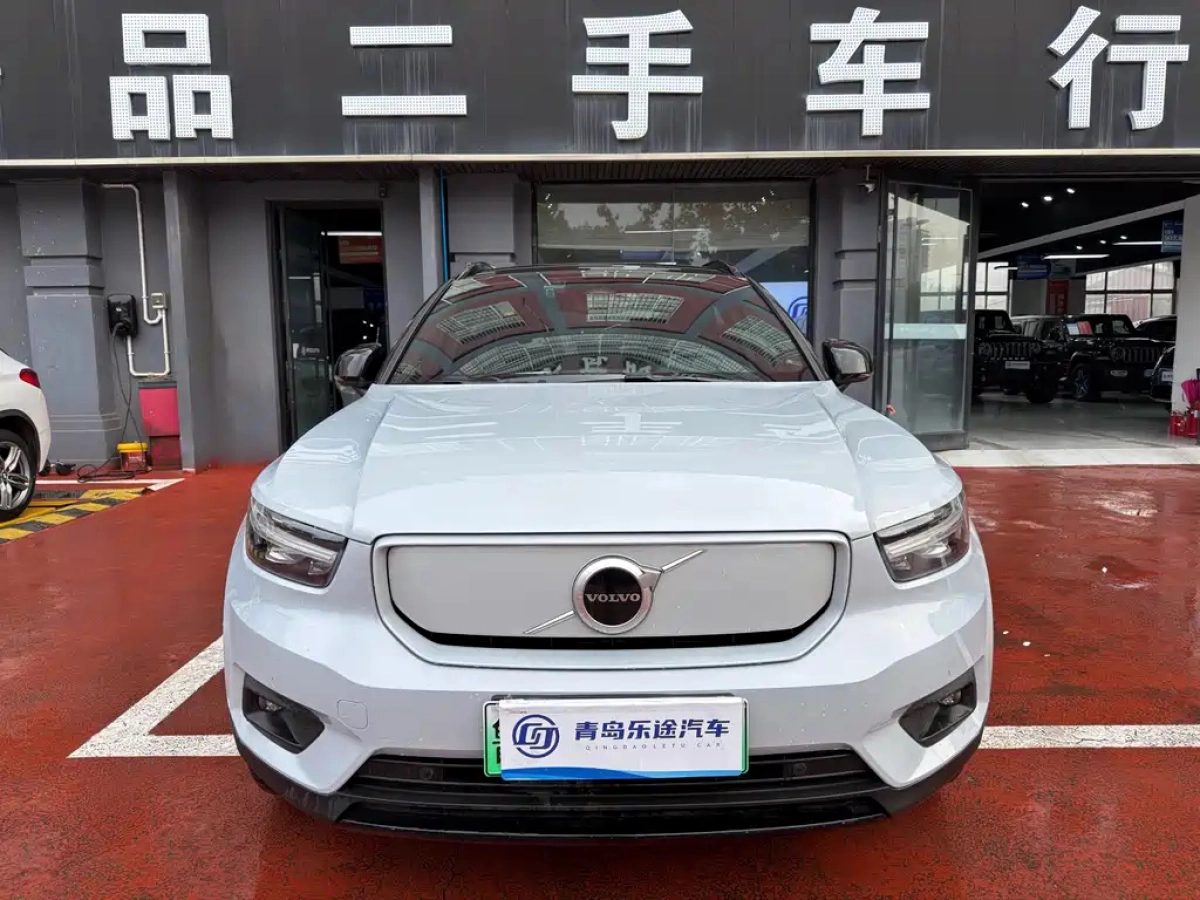 VOLVO XC40 NEW ENERGY  2022