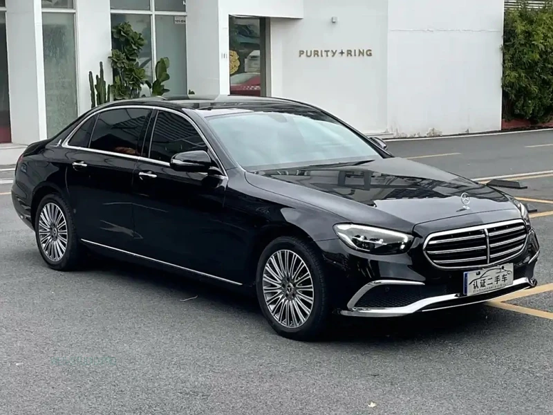 MERCEDES BENZ E-CLASS