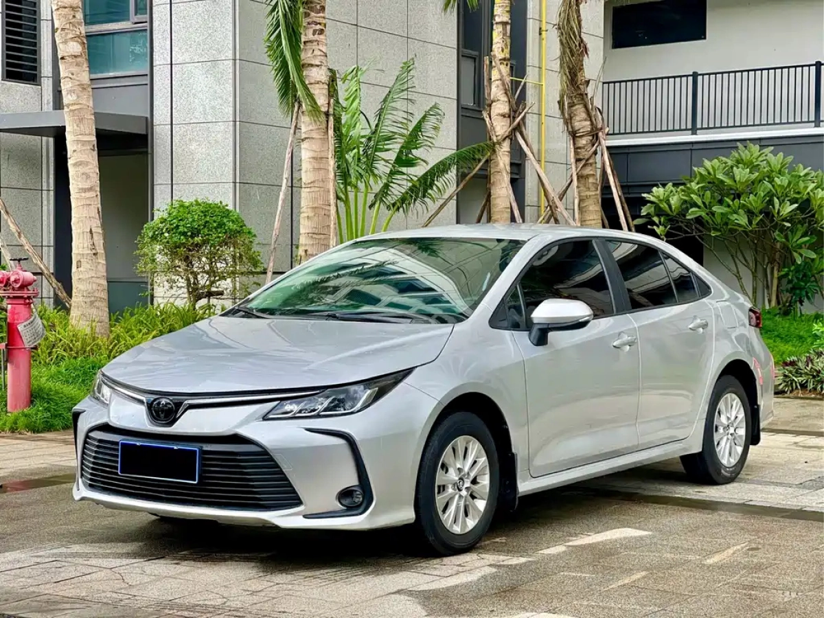 TOYOTA COROLLA  2021