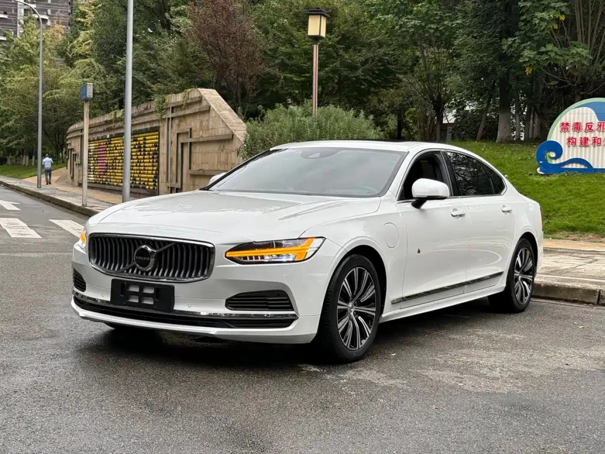 VOLVO S90 NEW ENERGY