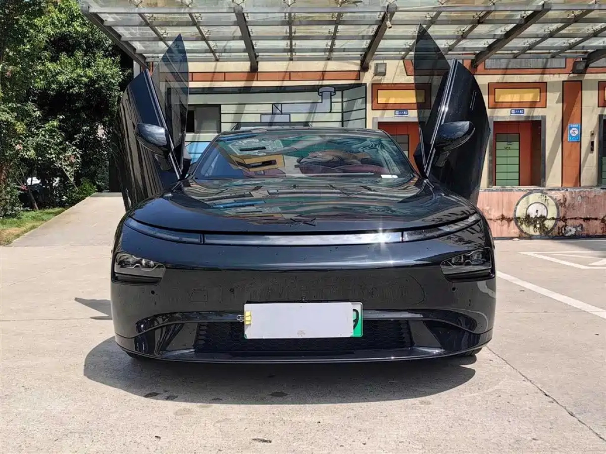 XPENG MOTORS P7