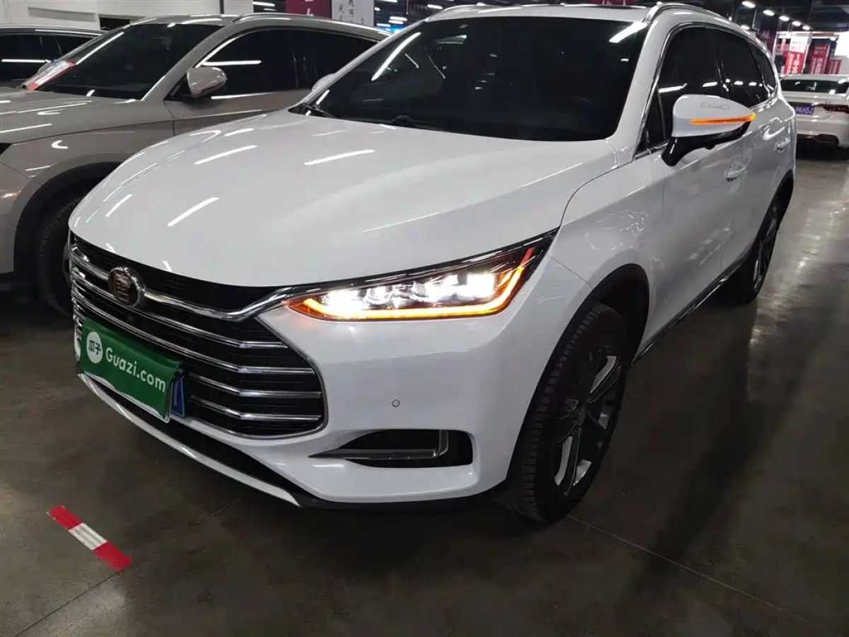 BYD TANG