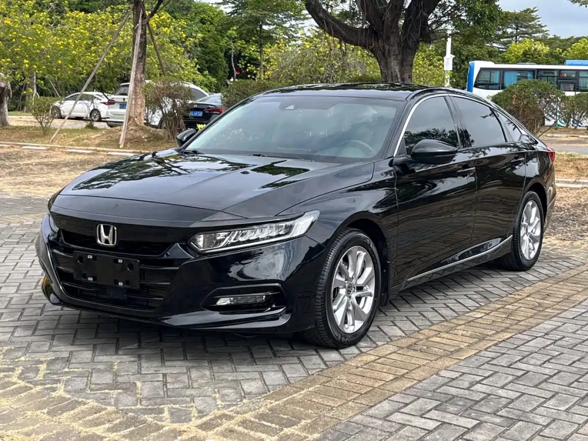 HONDA ACCORD  2019