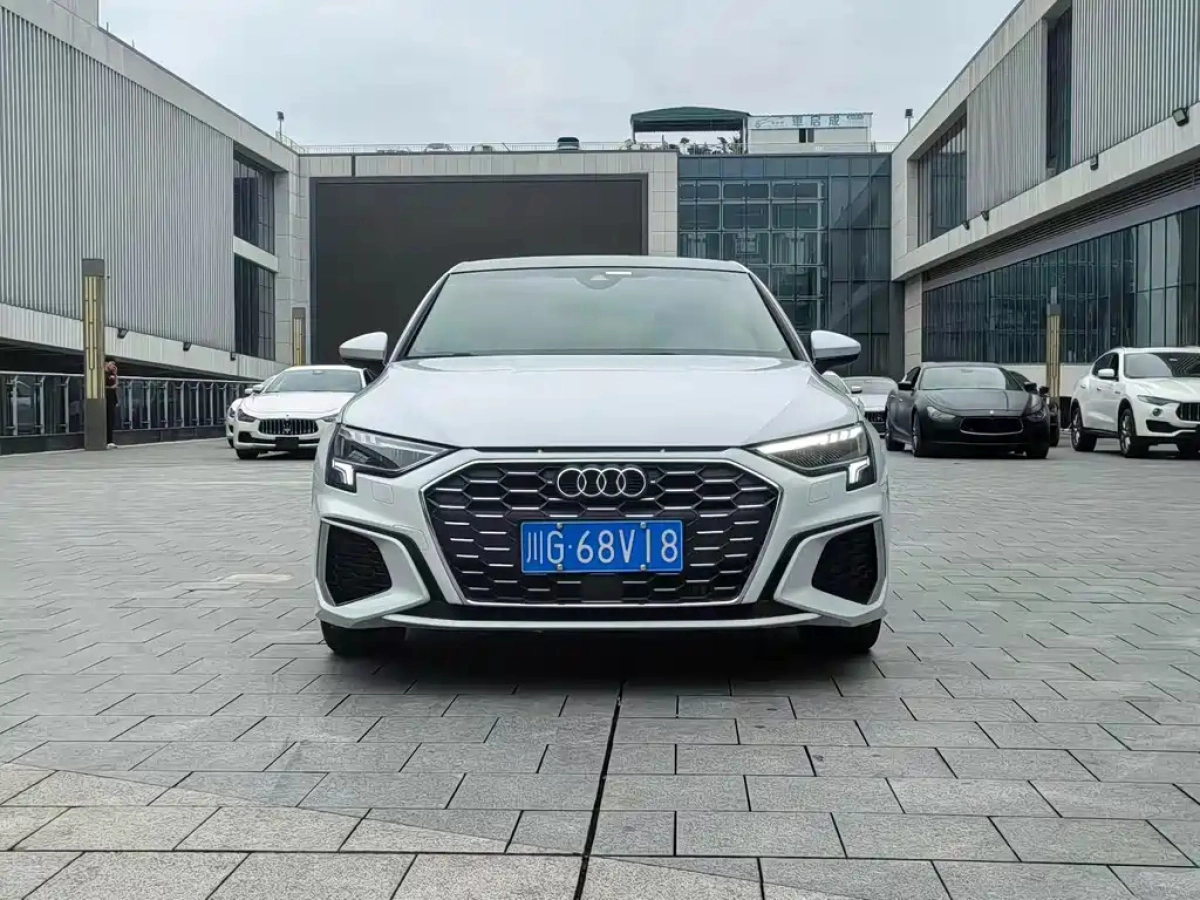AUDI A3