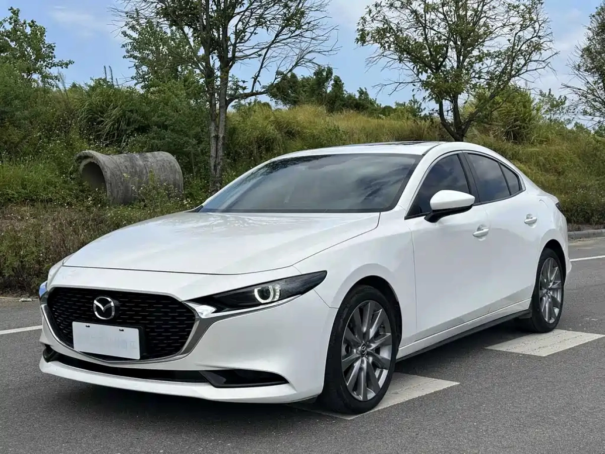 MAZDA 3 AXELA