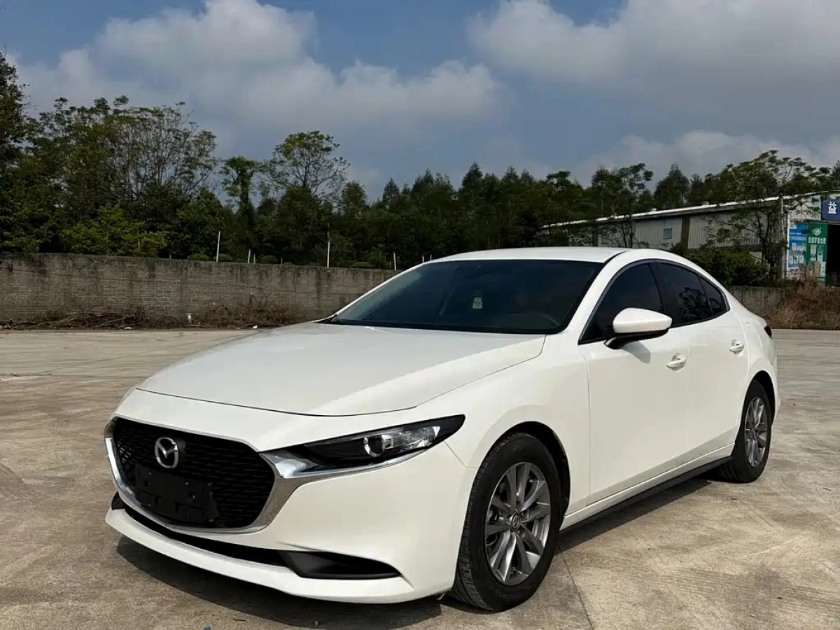 MAZDA 3 AXELA