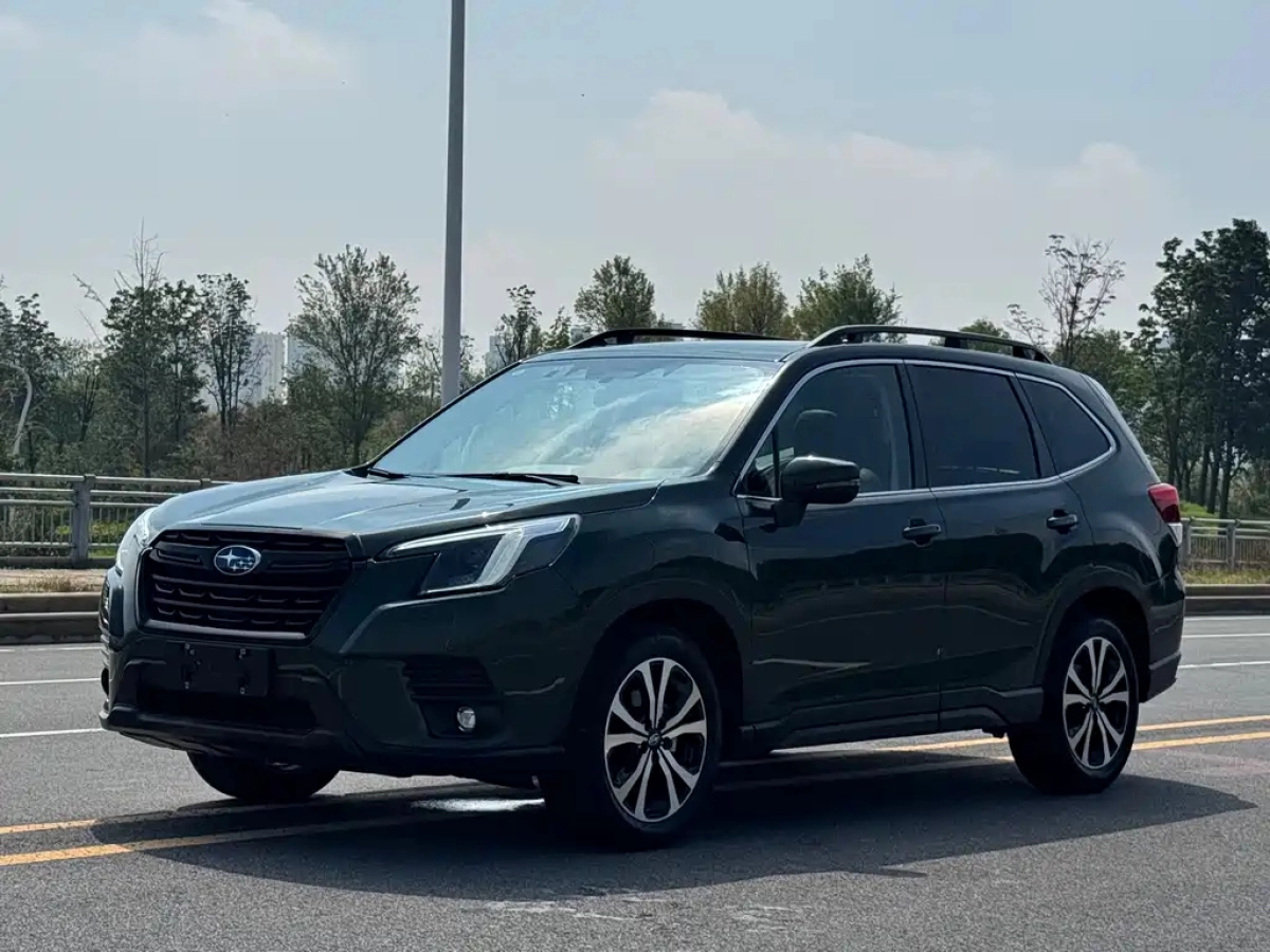 SUBARU FORESTER  2023
