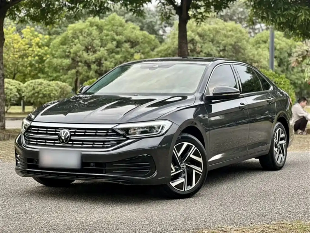 VOLKSWAGEN SAGITAR  2023