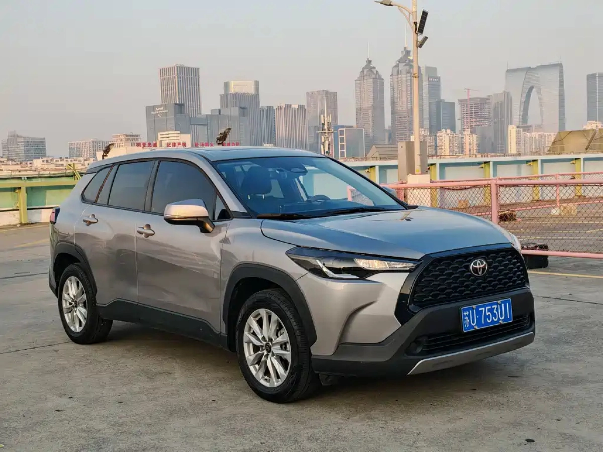 TOYOTA COROLLA CROSS