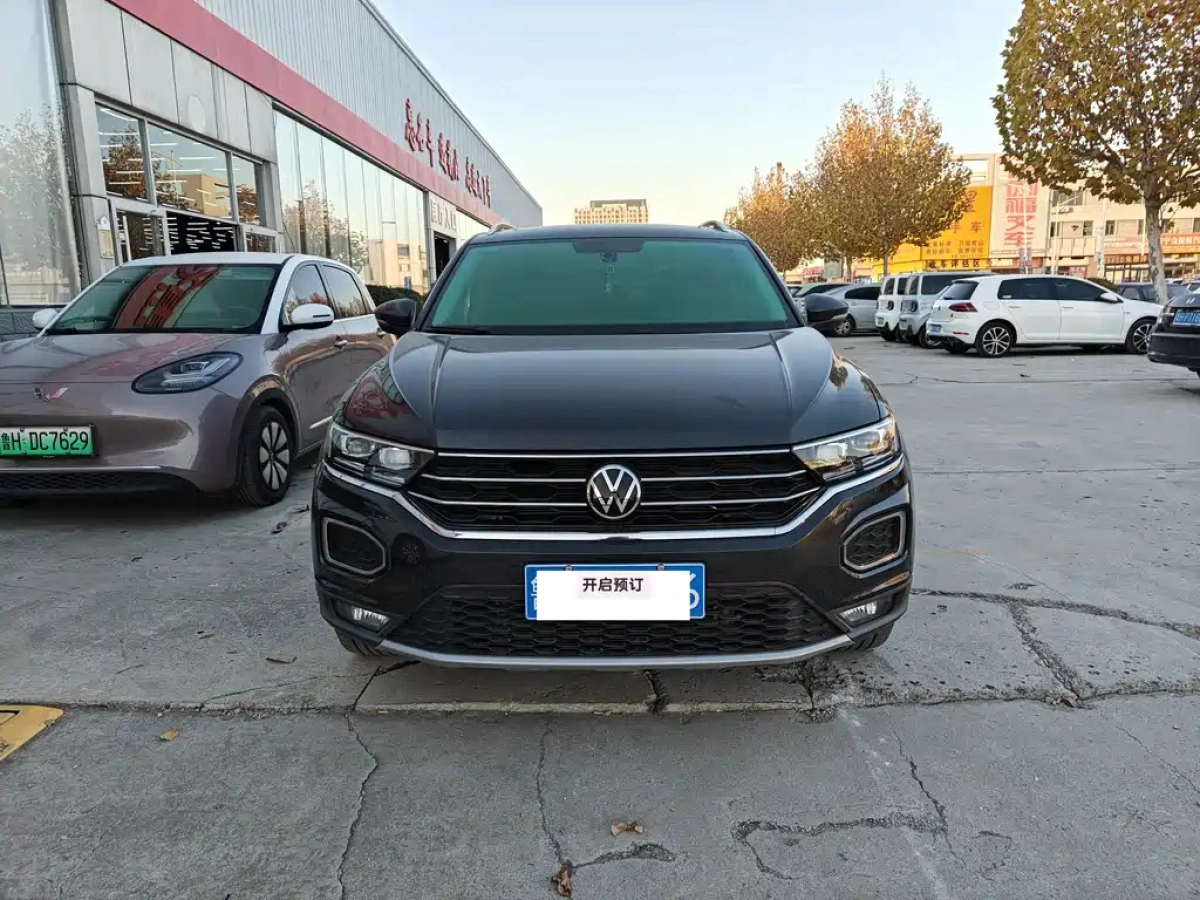VOLKSWAGEN T-ROC TANGE