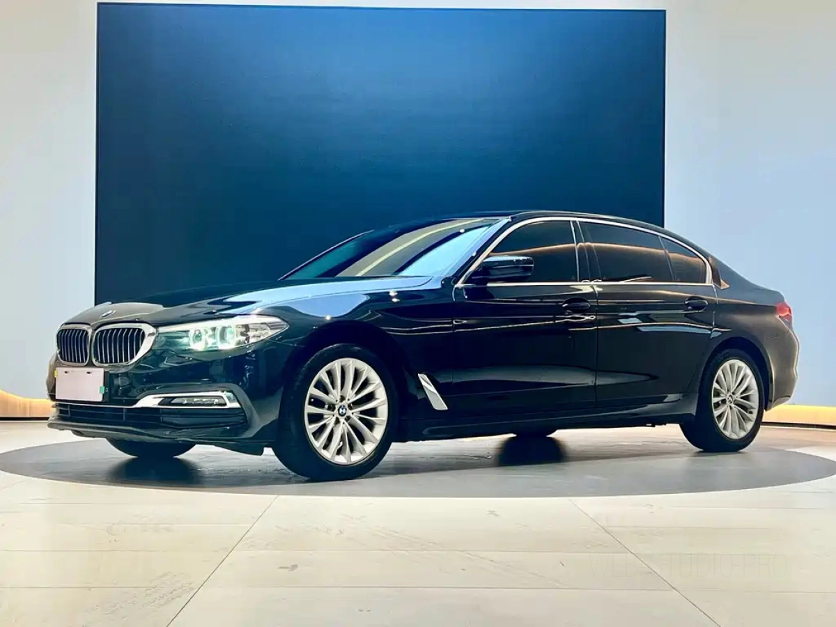 BMW 5-SERIES  2019