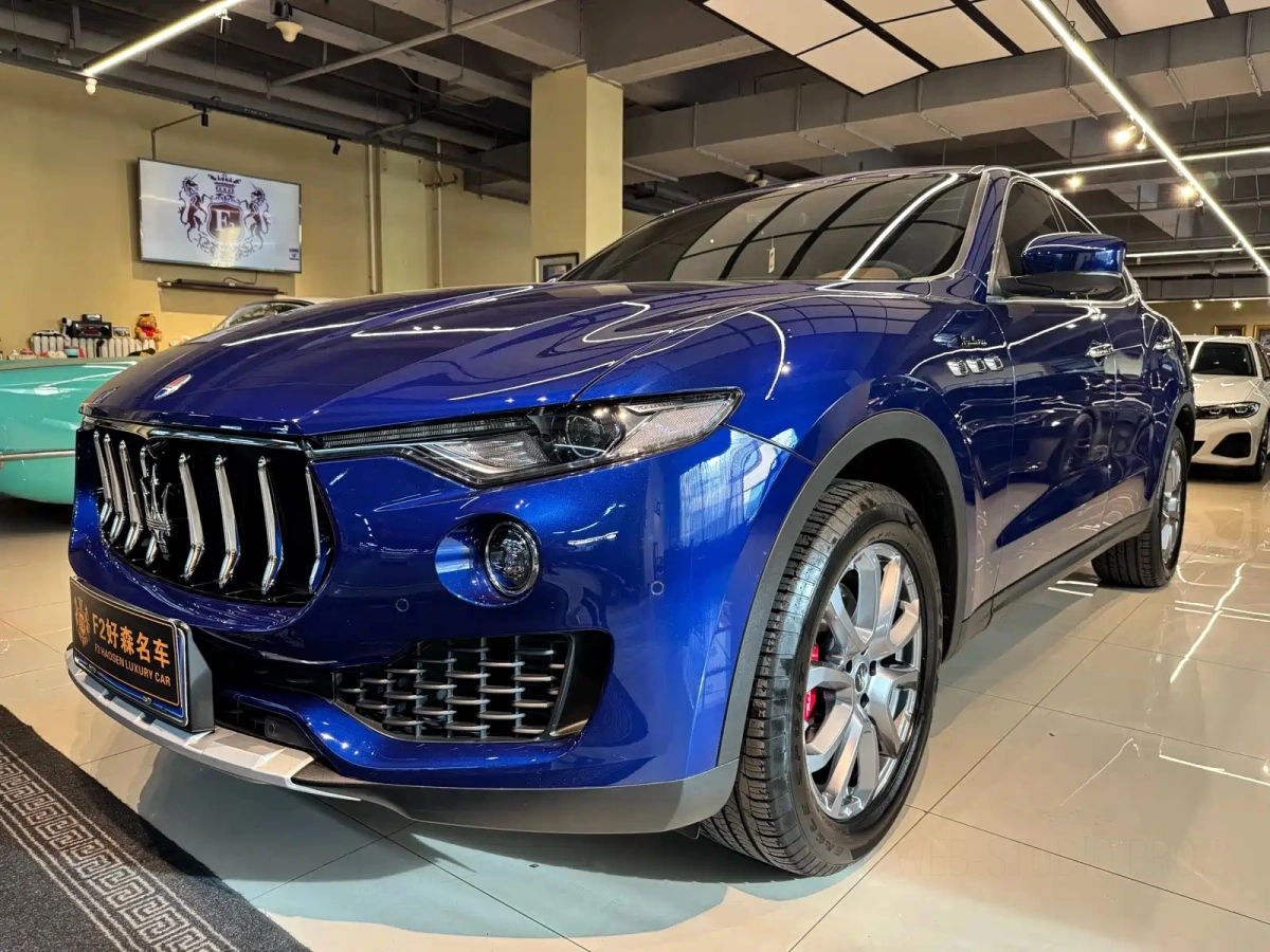 MASERATI LEVANTE  2022